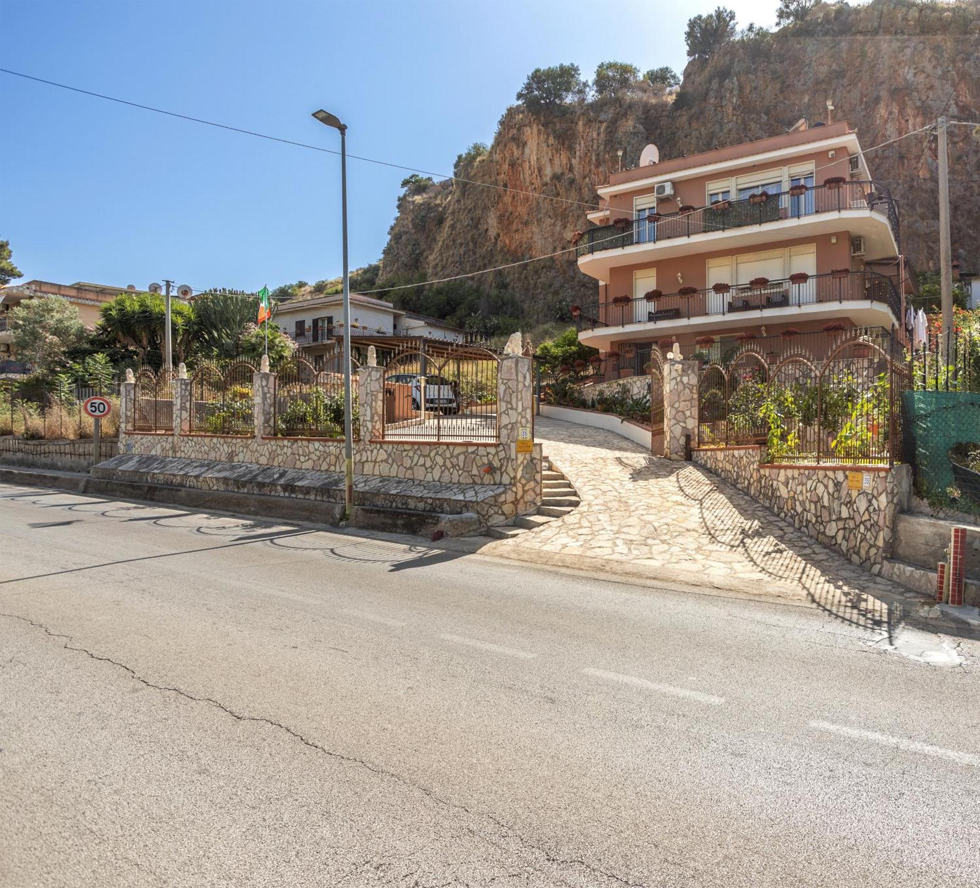 Villa Salvatore Капачи Екстериор снимка